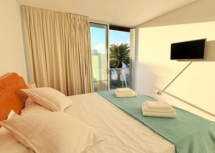 Marina Mar Ii - T1 Vista Mar E Serra Apartman Vila Franca do Campo